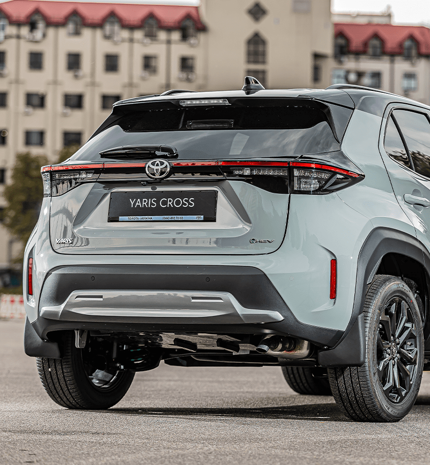 onovlenyi_yaris_cross_4