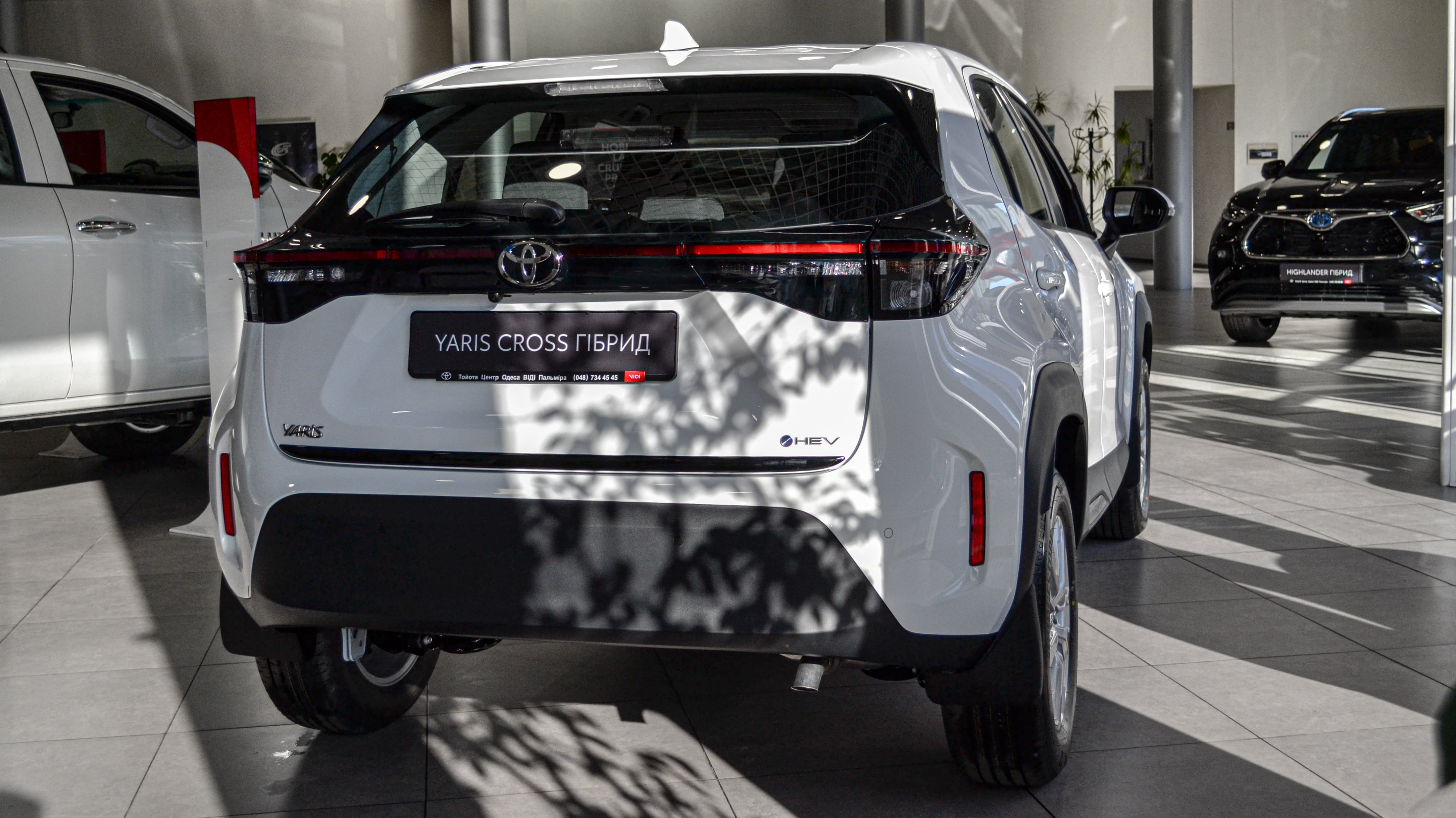 yaris_cross_bilyi_11