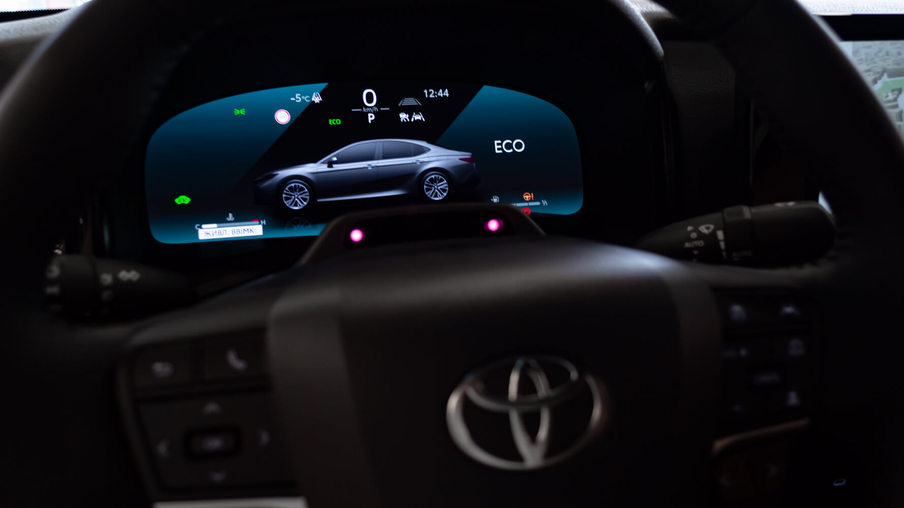 camry_12